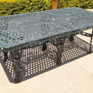 king grape table 200cm x 100cm (rectangle)