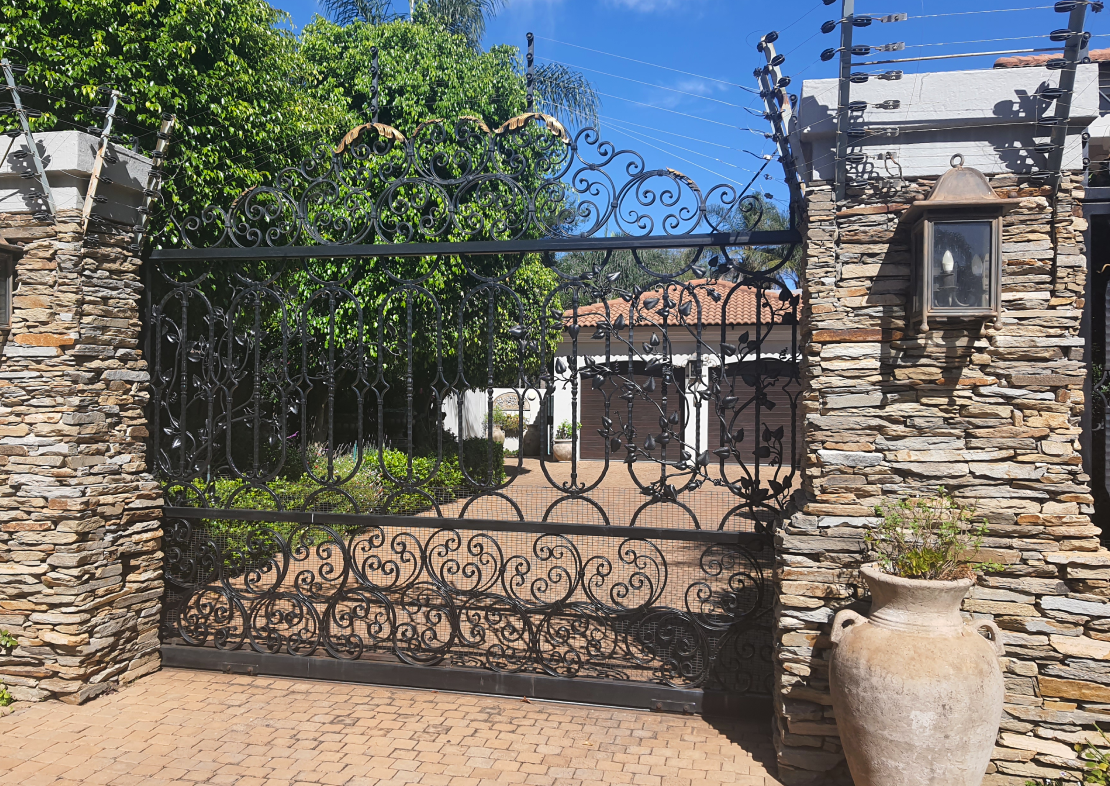 gate just steel